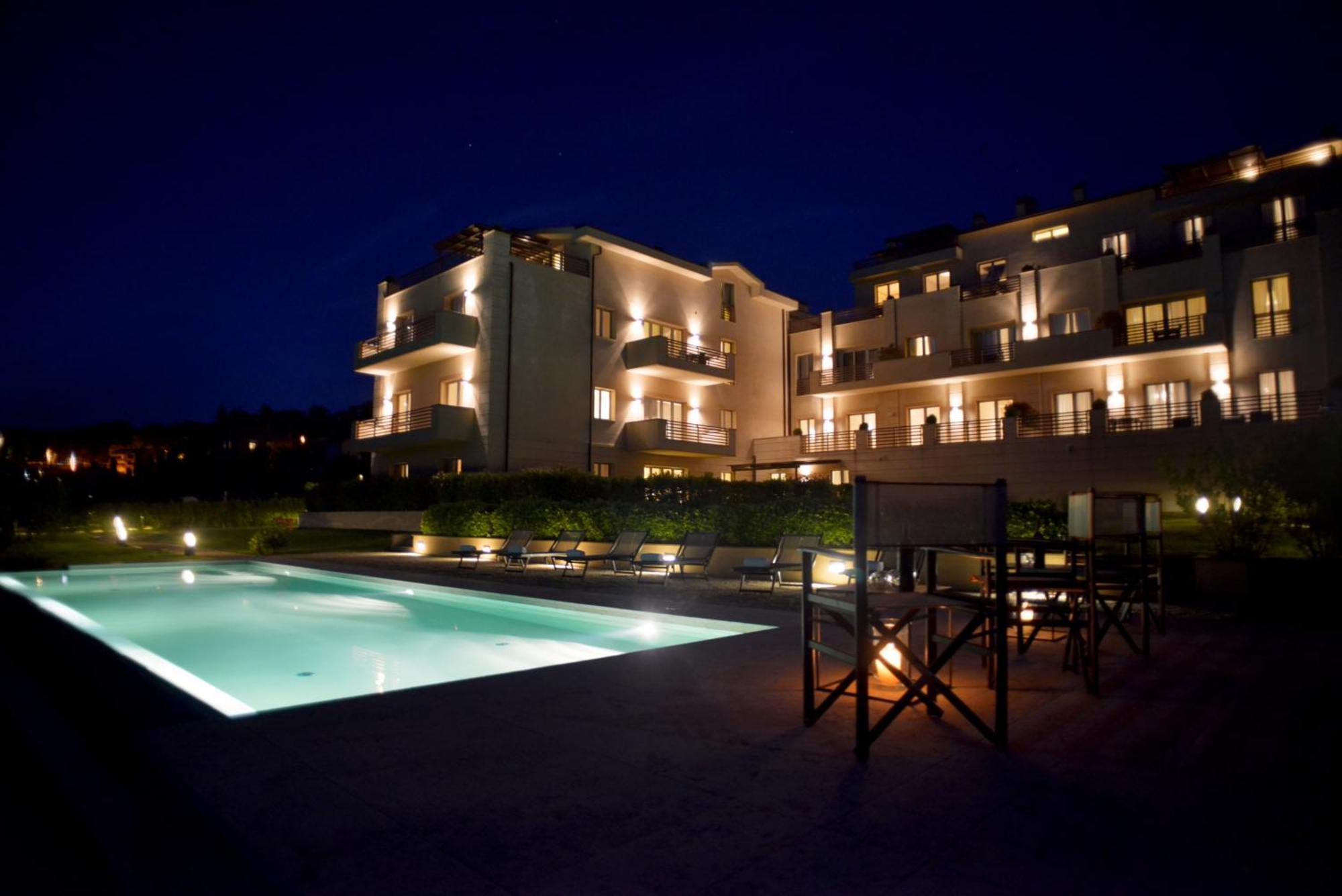 Fonteliving Restart Aparthotel San Casciano dei Bagni Luaran gambar